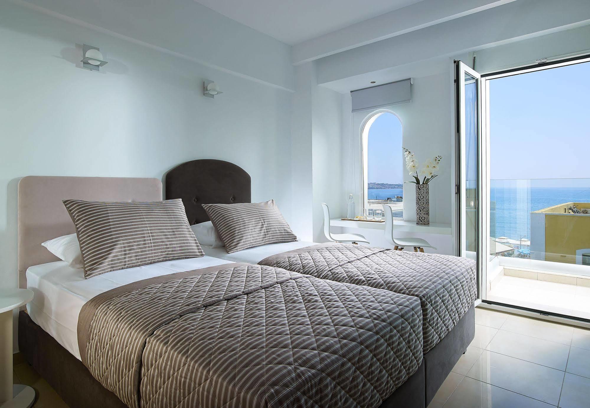 Coral Hotel Ierápetra Eksteriør billede