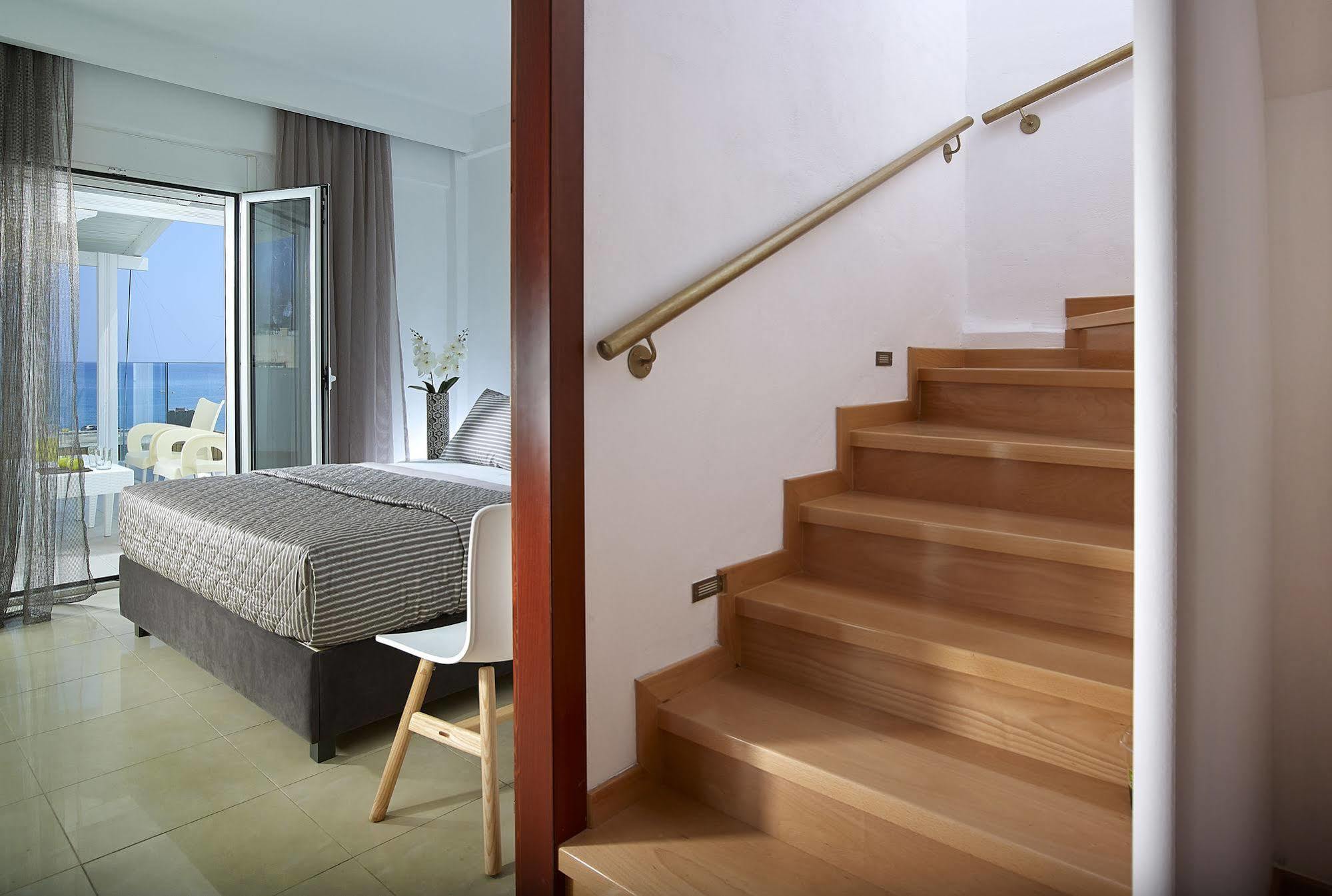 Coral Hotel Ierápetra Eksteriør billede