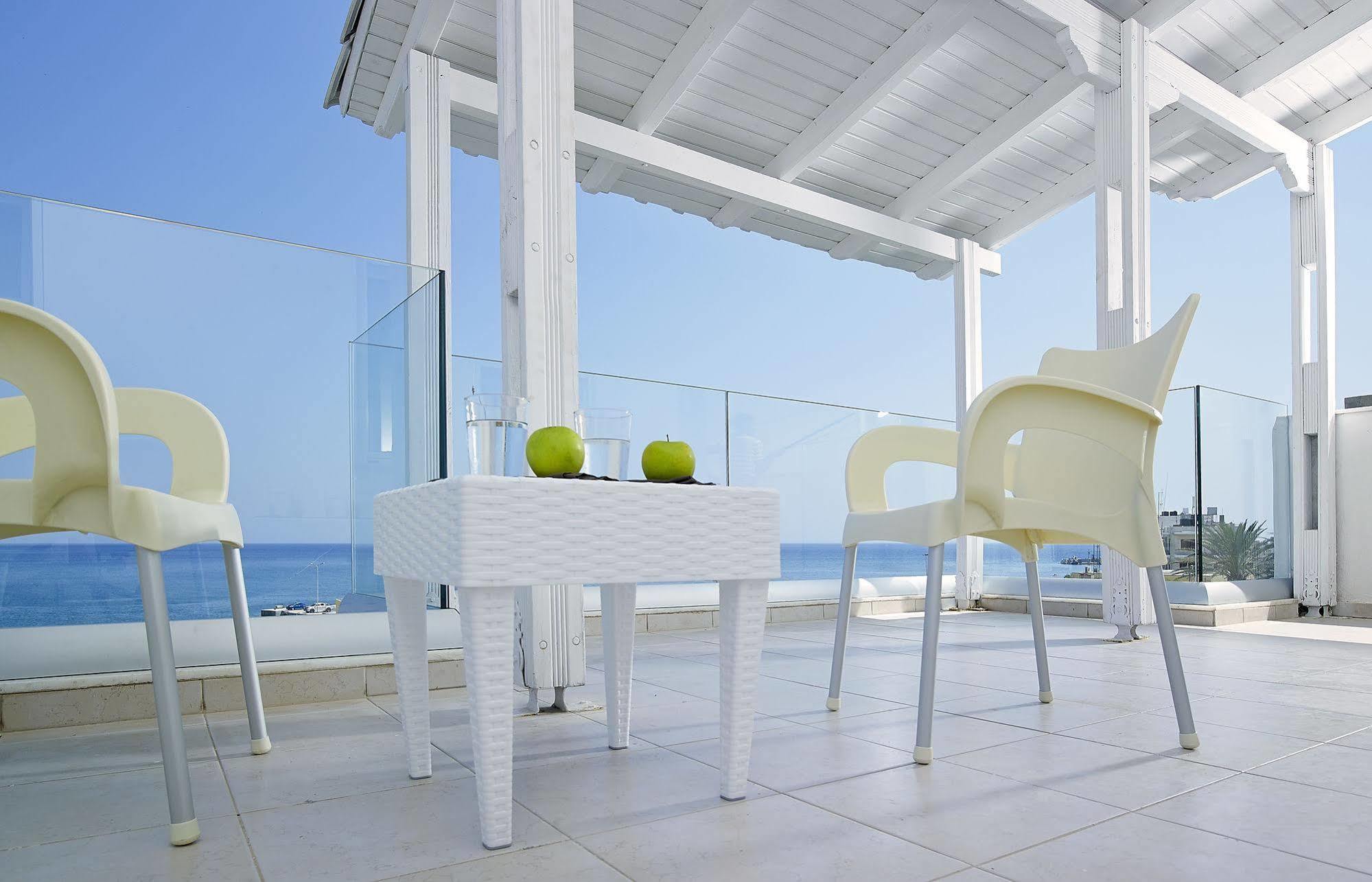 Coral Hotel Ierápetra Eksteriør billede